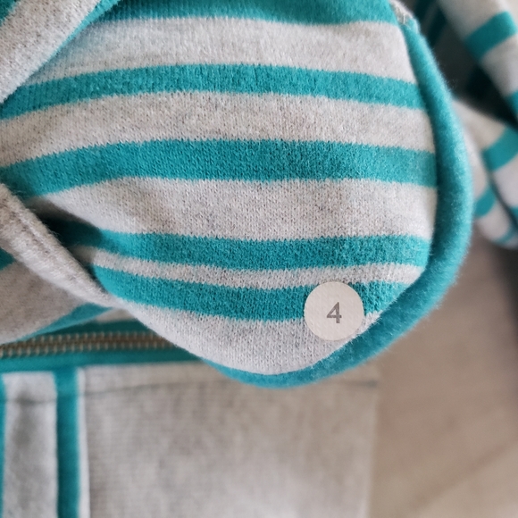 Lululemon – Striped Zip Up Hoodie Teal & Gray Patterned Sweater Thick Bu… - Picture 5 of 6